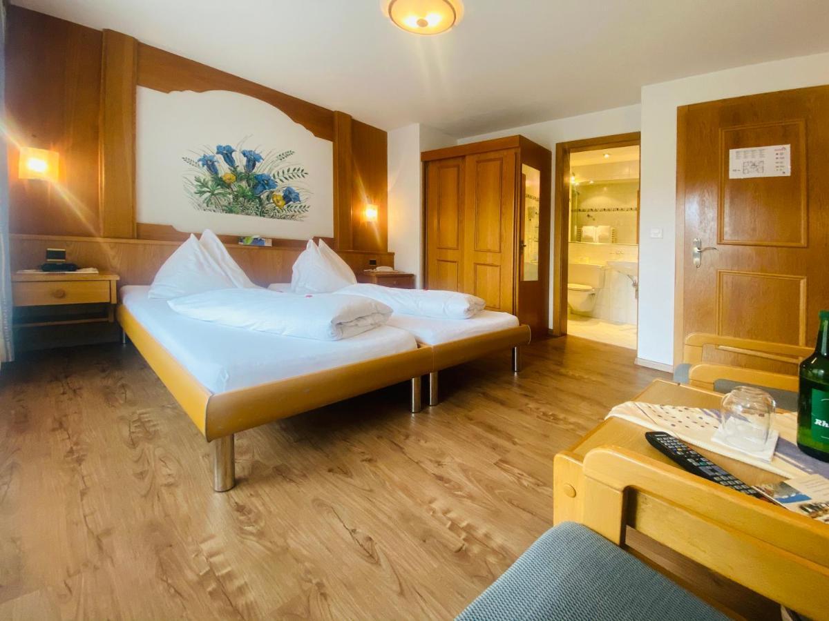 Hotel Restaurant Mattmarkblick 사스-알마겔 외부 사진